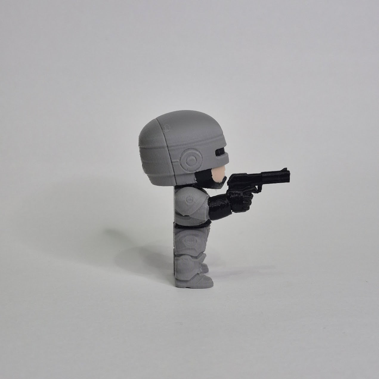 Robocop Mini Flexi Chibi Figure – 80s Retro Action Movie Inspired Desk Toy