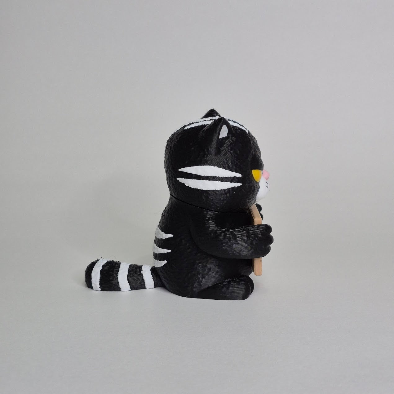 Grumpy Cat Desk Figurine, Animals with Attitude Adult Humor for the Home or Office